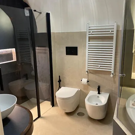 Domus Parthenope Deluxe Апартаменты *