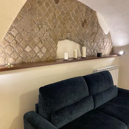 Domus Parthenope Deluxe Апартаменты *